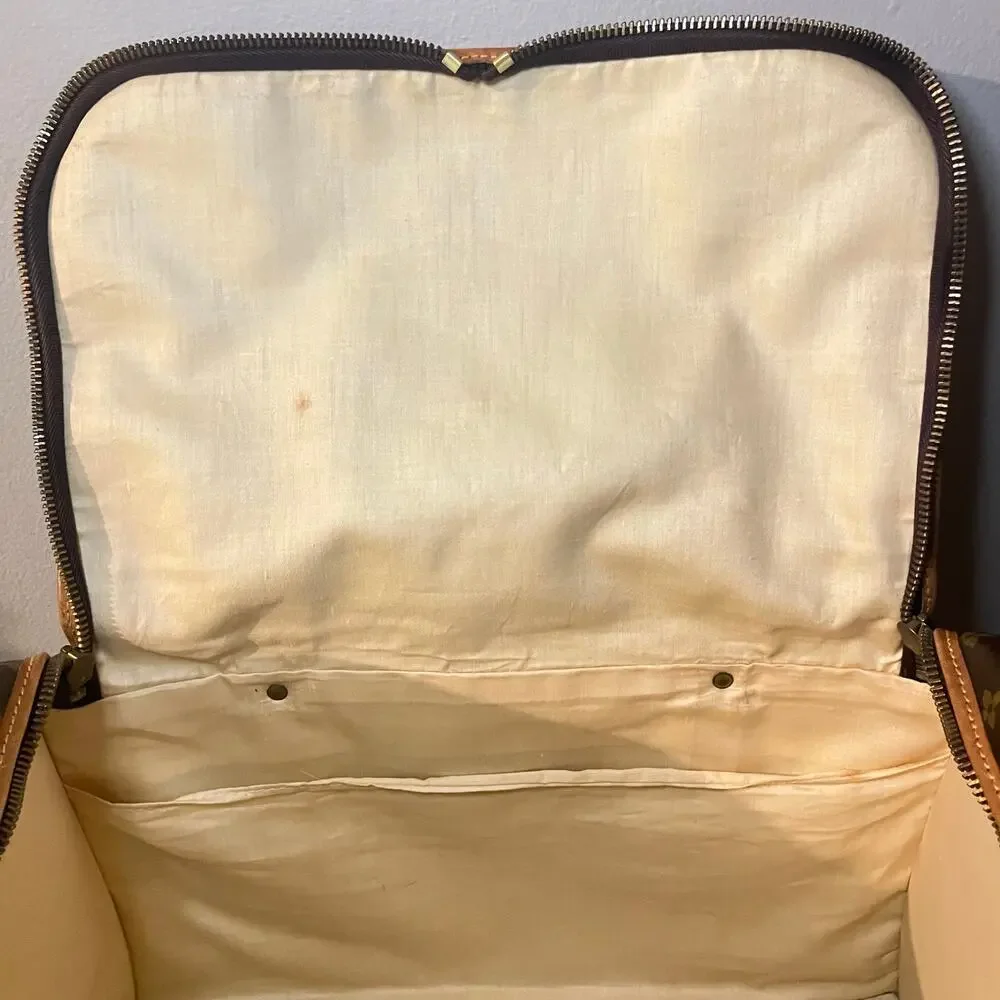Louis Vuitton Classic Brown Monogram Travel Bag - Picture 9 of 16